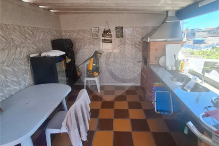 Casa à venda com 5 quartos, sendo 4 suítes, em Campo Grande, Rio de Janeiro, RJ