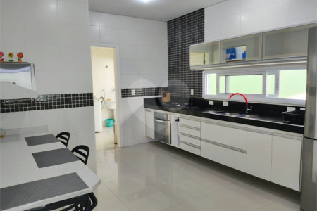 Casa à venda com 3 suítes no condomínio Colinas do Sol, Sorocaba - SP