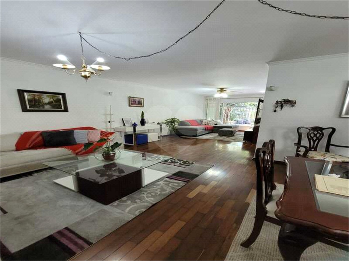 Sobrado à venda com 6 quartos, sendo 2 suítes, em Vila Romana, São Paulo, SP