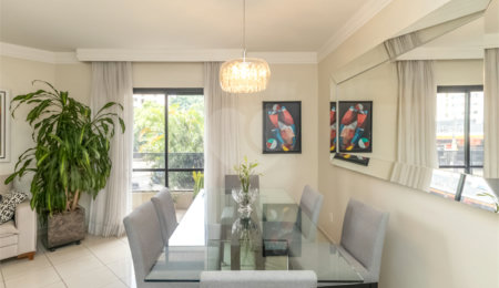 Apartamento à venda com 3 quartos, sendo 1 suíte,  em Vila Clementino, São Paulo, SP