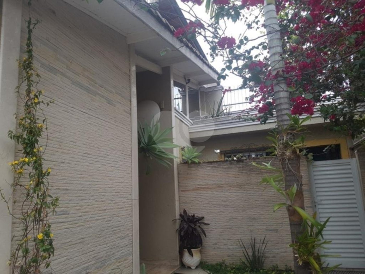 Sobrado à venda com 4 quartos, sendo 2 suítes,  em Jardim São Paulo(zona Norte), São Paulo, SP