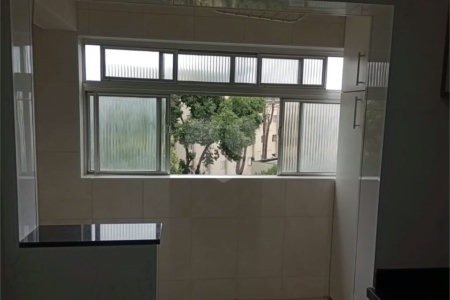 Apartamento à venda no Jabaquara com 2 quartos e 1 vaga