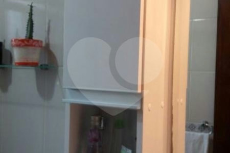 Apartamento à venda com 2 quartos em Vila Erna, São Paulo, SP