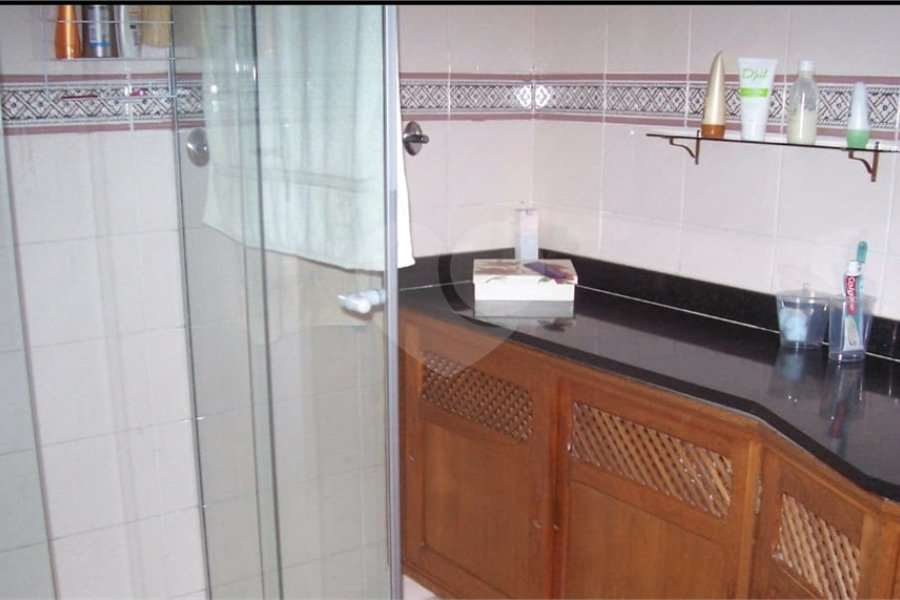 Sobrado à venda com 3 quartos, sendo 1 suíte, em Vila Mascote, São Paulo, SP