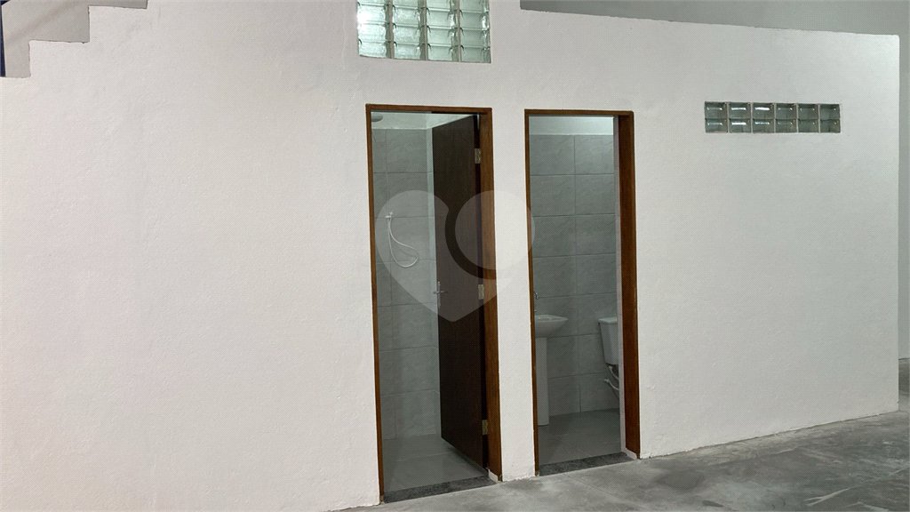 Salão à venda em Vila São João, Ferraz de Vasconcelos, SP