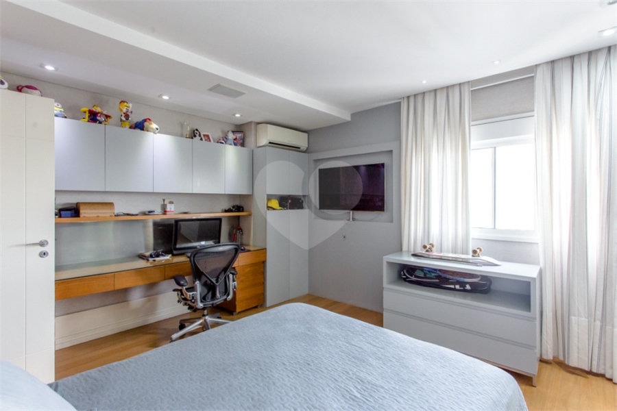 Apartamento à venda com 4 suítes em Morumbi, São Paulo, SP