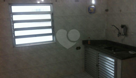 Prédio à venda com 9 quartos, sendo 3 suítes,  em Jardim Brasil (zona Norte), São Paulo, SP