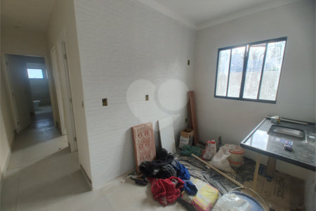 Casa à venda com 2 quartos, sendo 1 suíte, em Jardim Santo Antônio, Atibaia, SP