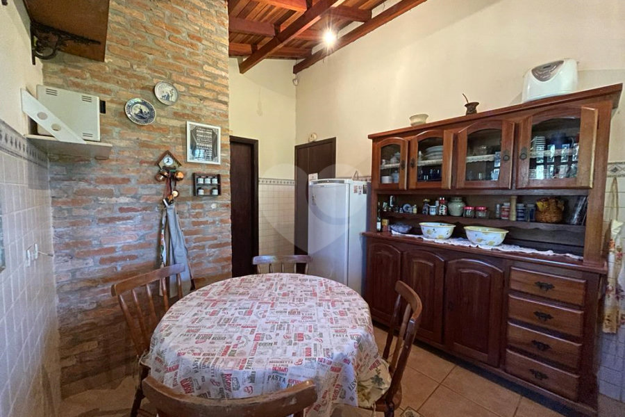 Casa à venda com 4 suítes no condomínio Alpes de Mairiporã, Mairiporã - SP