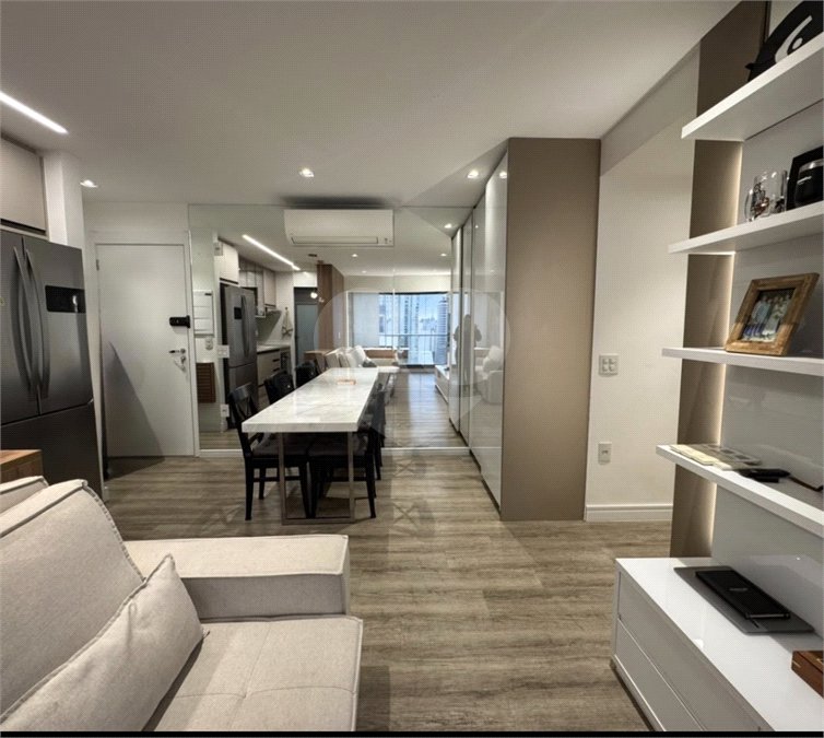 Apartamento para alugar com 2 quartos, sendo 1 suíte,  em Indianópolis, São Paulo, SP