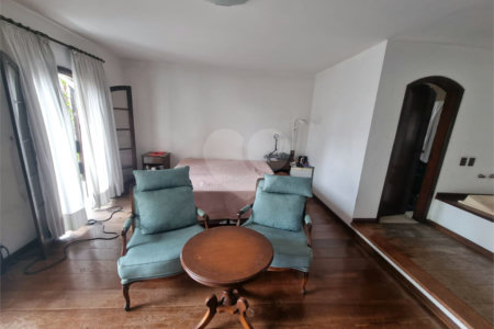 Casa à venda com 4 quartos, sendo 1 suíte, em Jardim Lídia, São Paulo, SP