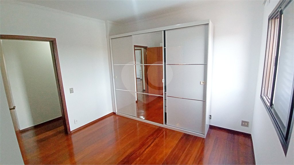 Apartamento à venda com 3 suítes no Centro, Vinhedo, SP