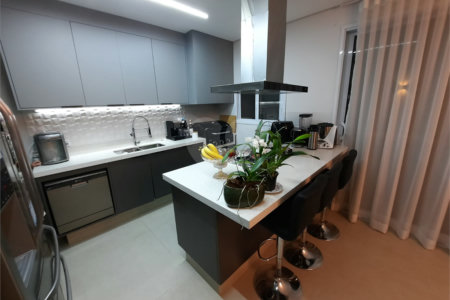 Casa à venda com 3 suítes no condomínio Ecovillagio, São Roque - SP
