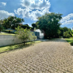 Casa à venda com 4 quartos, sendo 2 suítes,  no condomínio Granja Vianna II, Cotia - SP