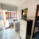 Sobrado à venda com 3 quartos, sendo 1 suíte, em Jardim dos Ipês, Suzano, SP