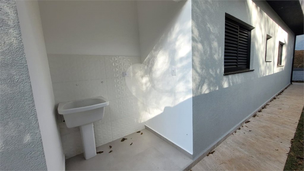Casa Térrea à venda com 3 quartos, sendo 1 suíte,  em Pedra Vermelha (terra Preta), Mairiporã, SP