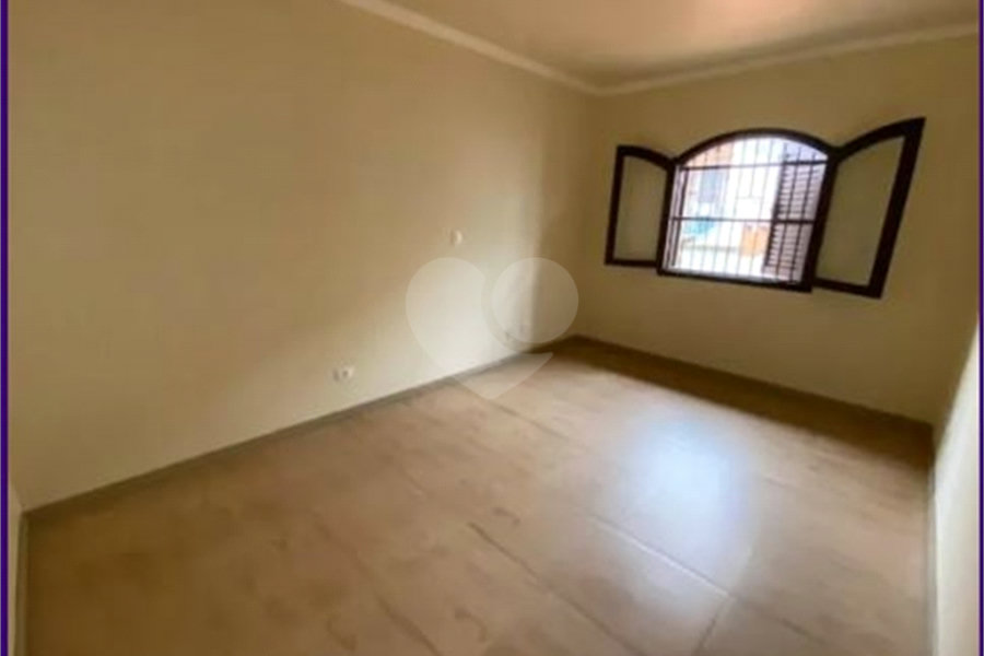 Sobrado à venda ou para alugar com 5 quartos, sendo 3 suítes, em Santana, São Paulo, SP