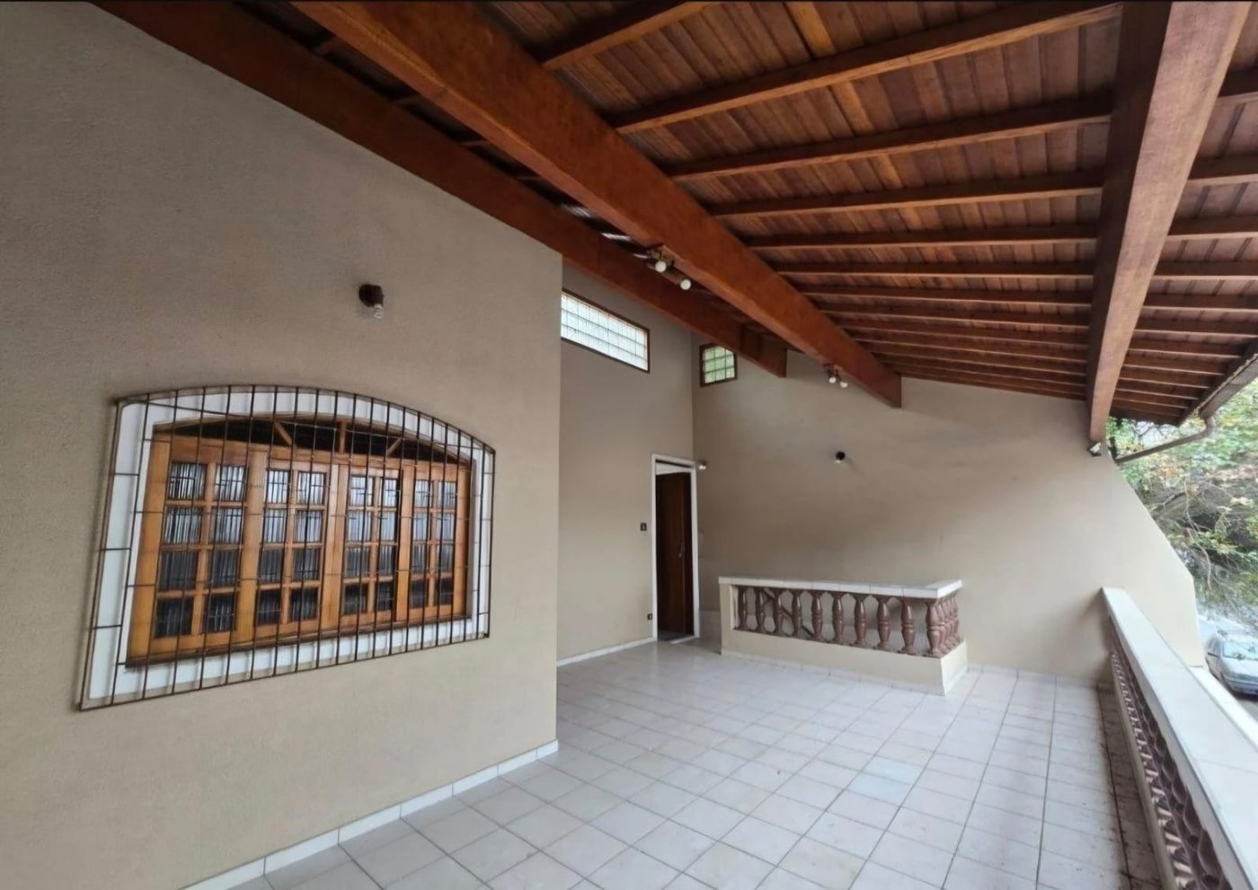 Casa espaçosa com edícula e 218 m² muito bem aproveitados! Conjunto Residencial Butantã, São Paulo - SP