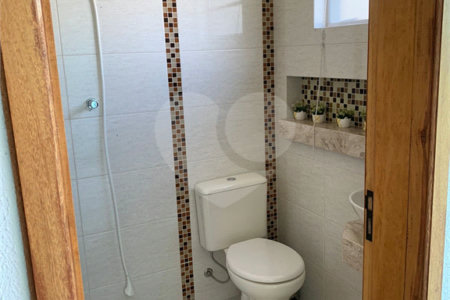 Casa à venda com 3 quartos, sendo 1 suíte,  em Vila Suissa, Mogi das Cruzes, SP