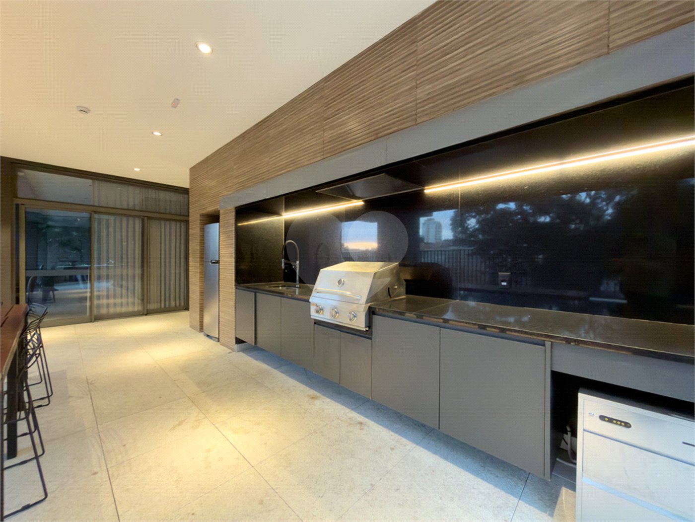 Apartamento à venda ou para alugar com 1 quarto em Vila Pompéia, São Paulo, SP