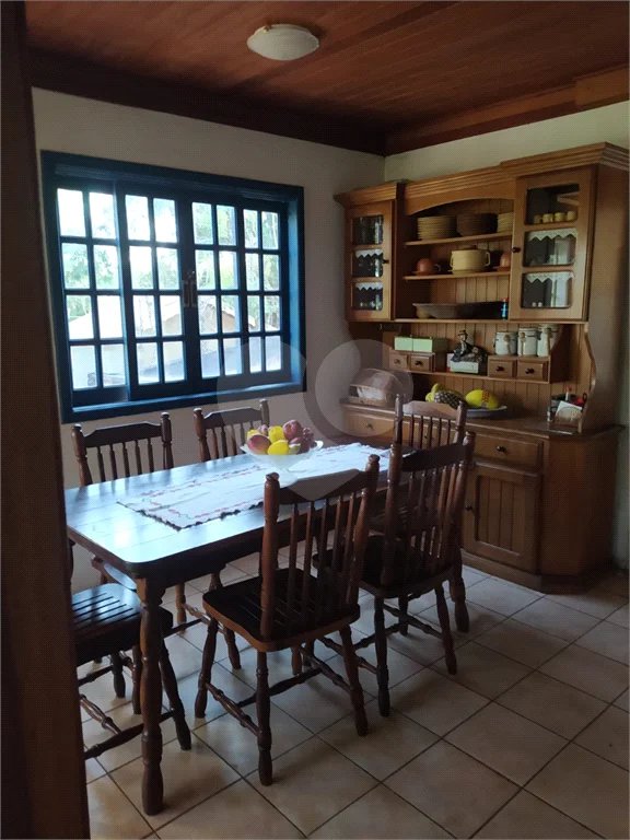 Casa à venda com 7 quartos, sendo 3 suítes, em Fazenda Marajoara, Campo Limpo Paulista, SP