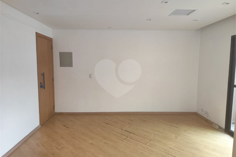 Apartamento à venda com 2 quartos em Horto, São Paulo, SP