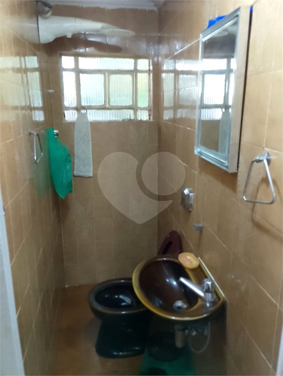Casa de Vila à venda com 3 quartos, sendo 1 suíte, em Vila Bertioga, São Paulo, SP