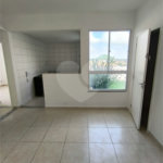 Apartamento à venda com 2 quartos em Cosmos, Rio de Janeiro, RJ