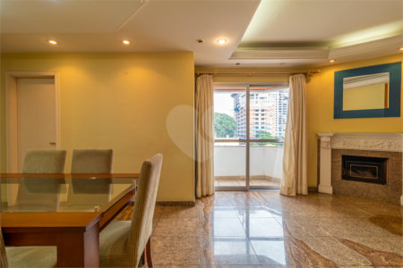Apartamento à venda ou para alugar com 2 quartos em Chácara Santo Antônio, São Paulo, SP