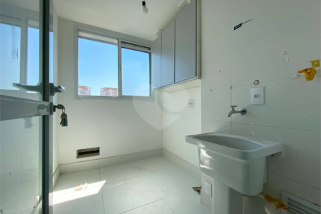 Apartamento à venda com 4 suítes em Parque São Jorge, São Paulo, SP