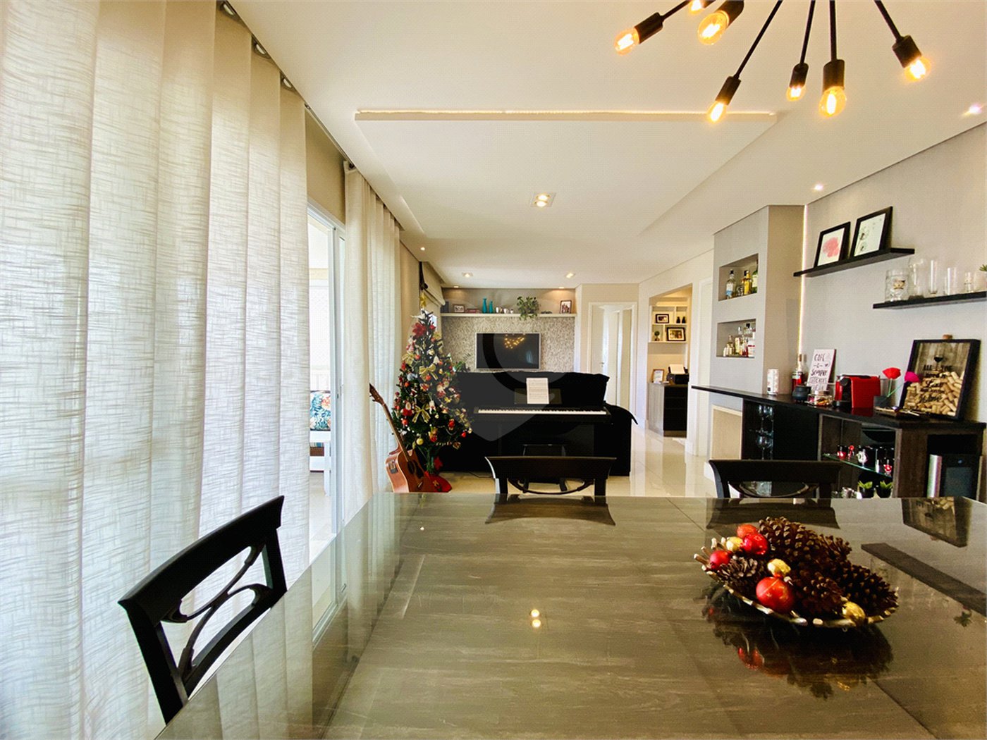 Apartamento à venda com 3 quartos, sendo 1 suíte, no Centro, São Bernardo do Campo, SP