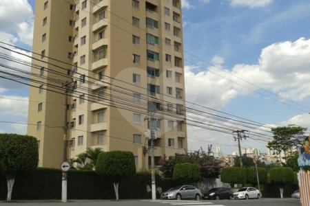 Apartamento à venda com 3 quartos, sendo 1 suíte, em Vila Paulicéia, São Paulo, SP