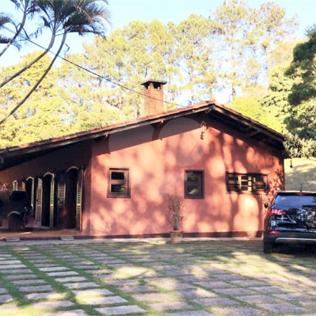 Casa em condomínio à venda ou para alugar com 4 quartos, sendo 2 suítes, em Caixa D´água, Vinhedo, SP