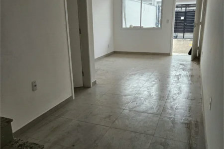 Casa à venda com 2 suítes em Jardim Ester, São Paulo, SP