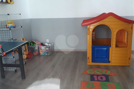 Apartamento à venda com 3 quartos, sendo 1 suíte, em Jardim Umarizal, São Paulo, SP