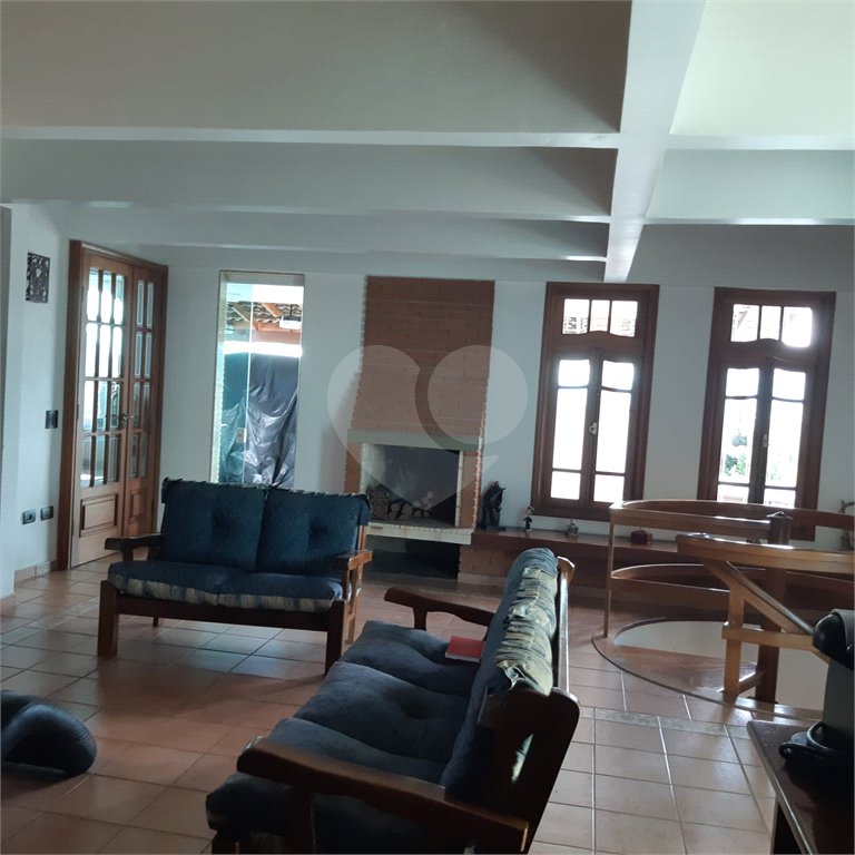 Apartamento à venda com 4 quartos, sendo 1 suíte, em Tremembé, São Paulo, SP