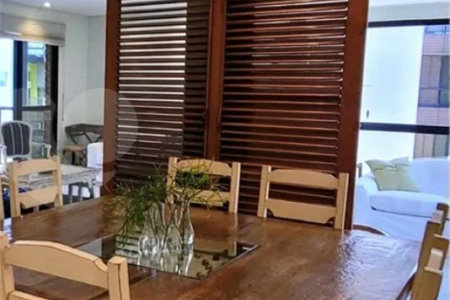 Apartamento à venda com 4 suítes em Vila Andrade, São Paulo, SP
