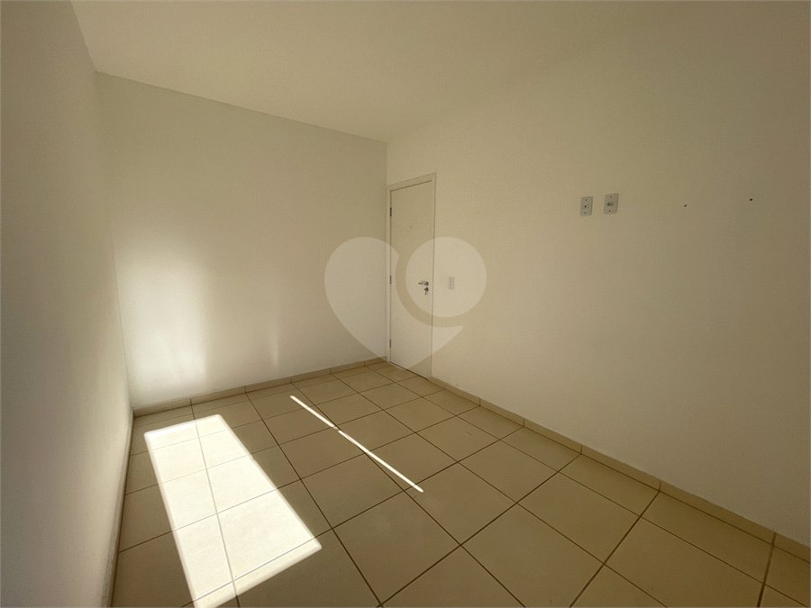 Apartamento para alugar com 2 quartos em Vila Popular, Itapetininga, SP