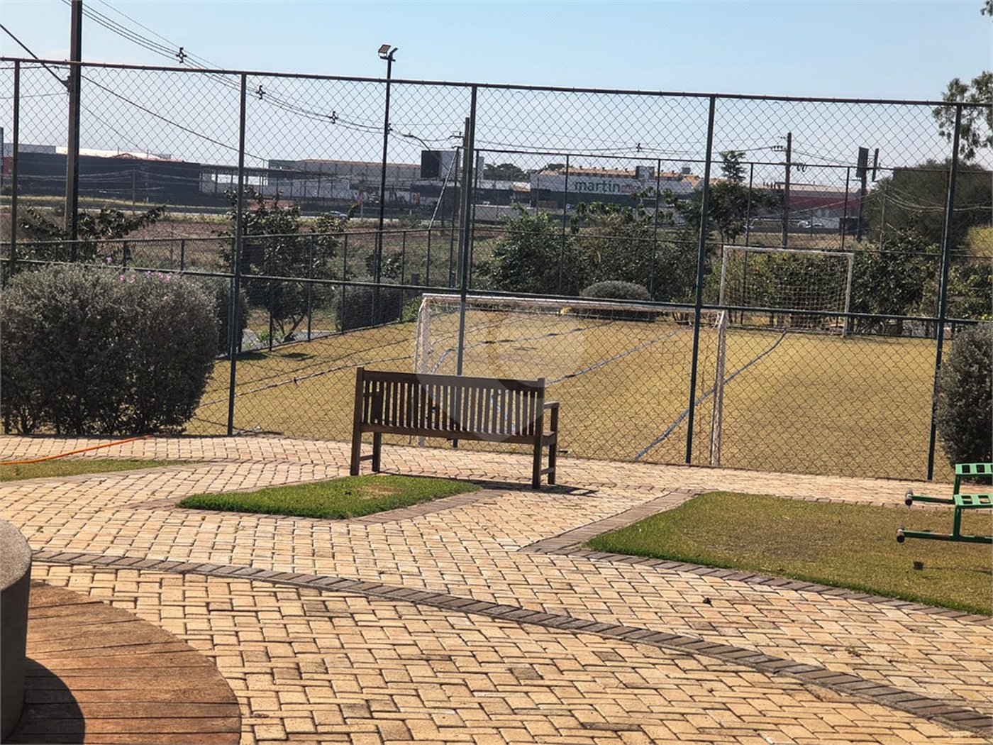 Terreno à venda no condomínio Riviera Village - Cravinhos, Cravinhos - SP