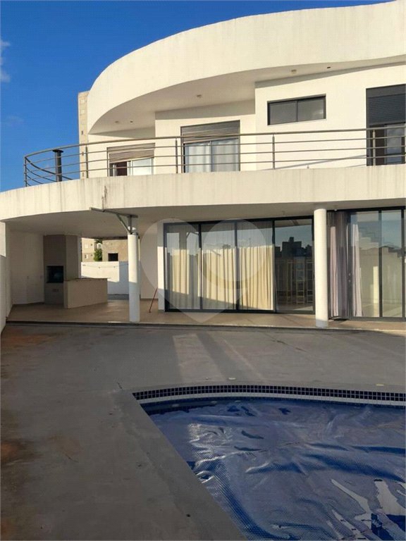 Casa à venda com 4 quartos, sendo 2 suítes,  no condomínio Residencial Castanheira, Sorocaba - SP