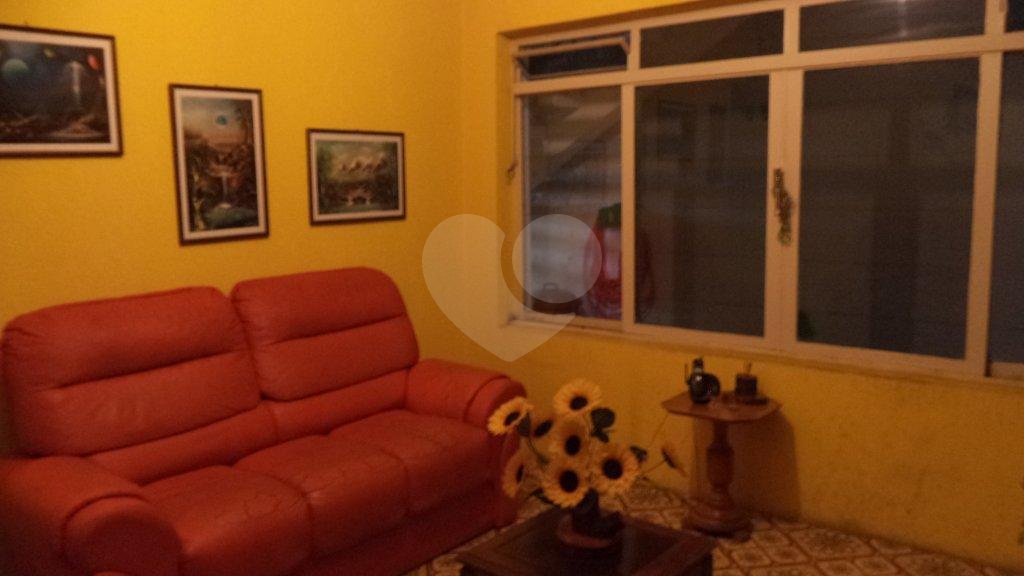 Sobrado à venda com 2 quartos em Tremembé, São Paulo, SP