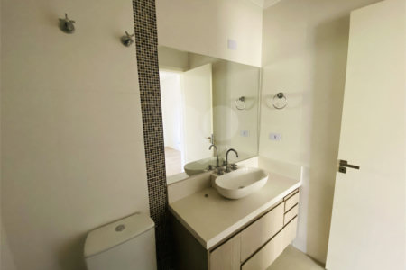 Apartamento à venda com 3 quartos, sendo 1 suíte, em Baeta Neves, São Bernardo do Campo, SP