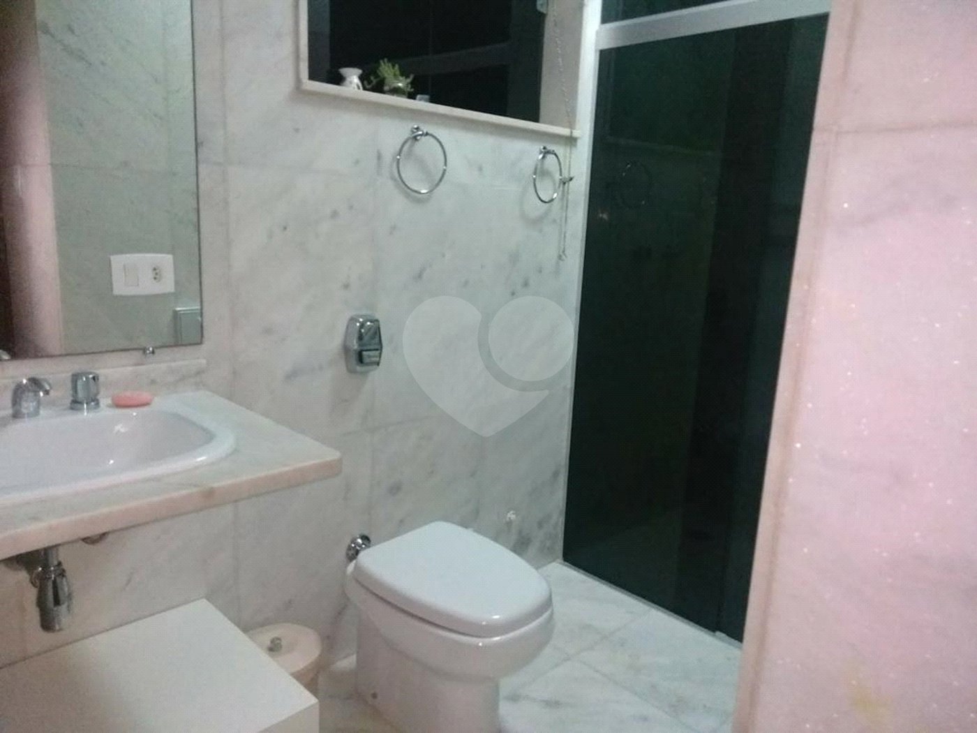Sobrado à venda com 3 suítes em Tremembé, São Paulo, SP