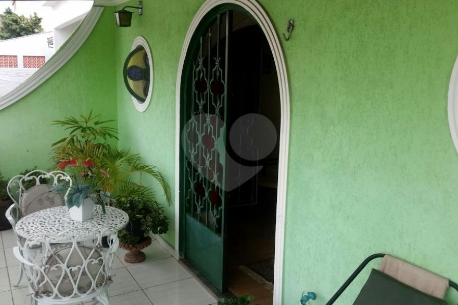 Sobrado à venda com 3 quartos em Jardim Brasil (zona Norte), São Paulo, SP