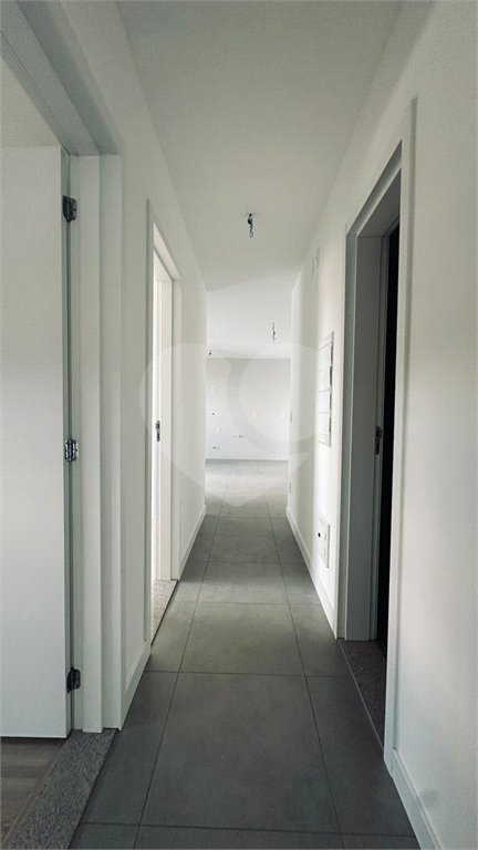 Apartamento à venda com 3 quartos, sendo 1 suíte, em Cidade Alta, Cuiabá, MT