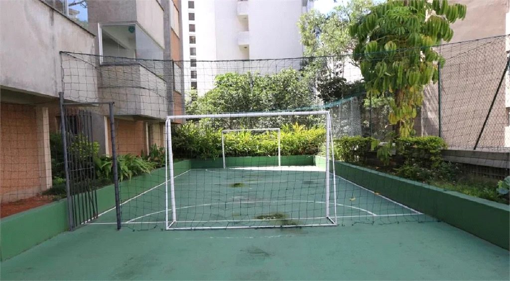 Apartamento à venda com 2 suítes em Vila Andrade, São Paulo, SP