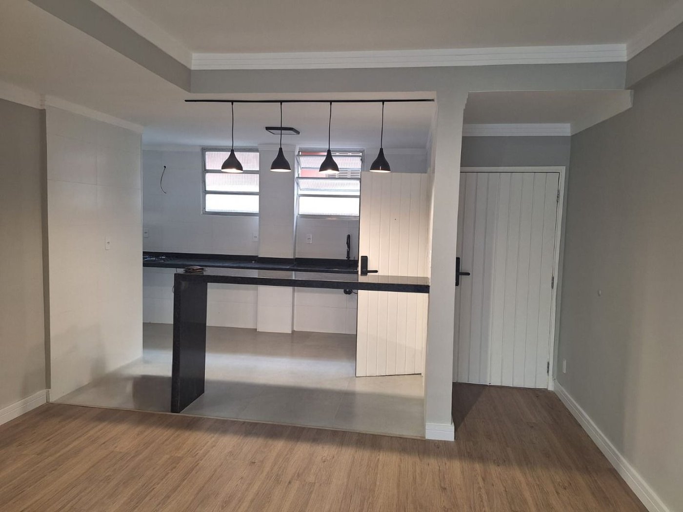Apartamento Prédio Frente Mar em Santos | 3 Dormitórios à Venda