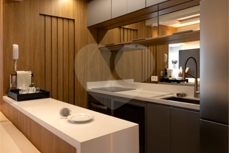 Apartamento à venda com 2 quartos, sendo 1 suíte, em Santo Amaro, São Paulo, SP