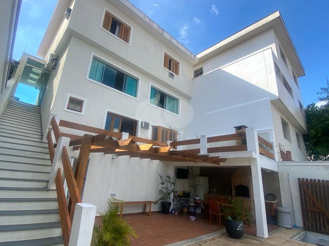 Sobrado à venda com 3 quartos, sendo 1 suíte, em Jardim São Paulo(zona Norte), São Paulo, SP