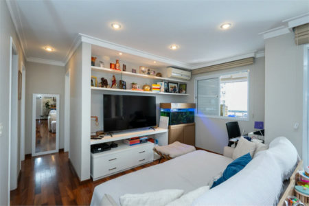 Apartamento à venda com 2 quartos, sendo 1 suíte, em Vila Gertrudes, São Paulo, SP
